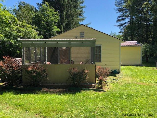 96 Ernst Road Wilton, NY 12831 - Photo 6 of 51 Photo 6