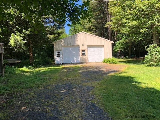 96 Ernst Road Wilton, NY 12831 - Photo 8 of 51 Photo 8