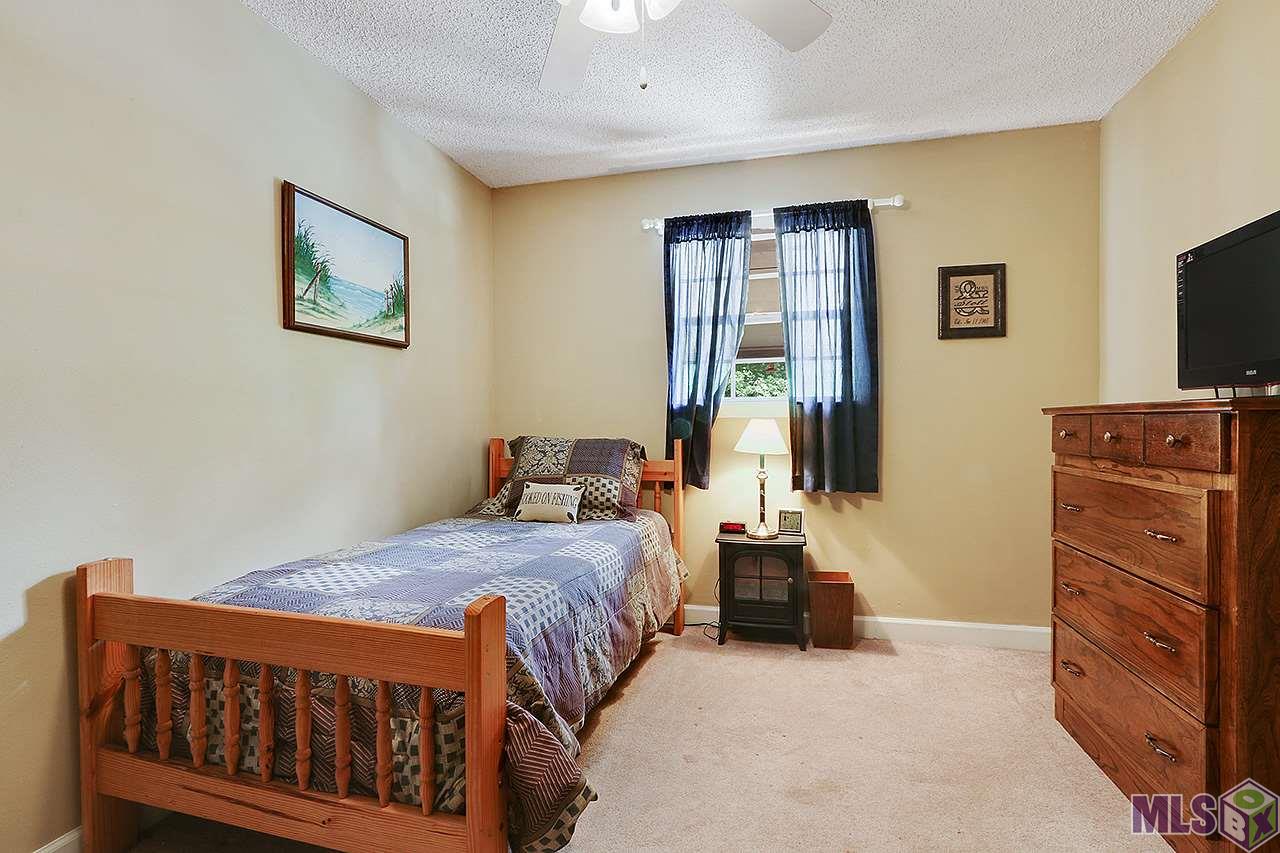18593 Manchac Point Road Prairieville, LA 70769 - Photo 8 of 10