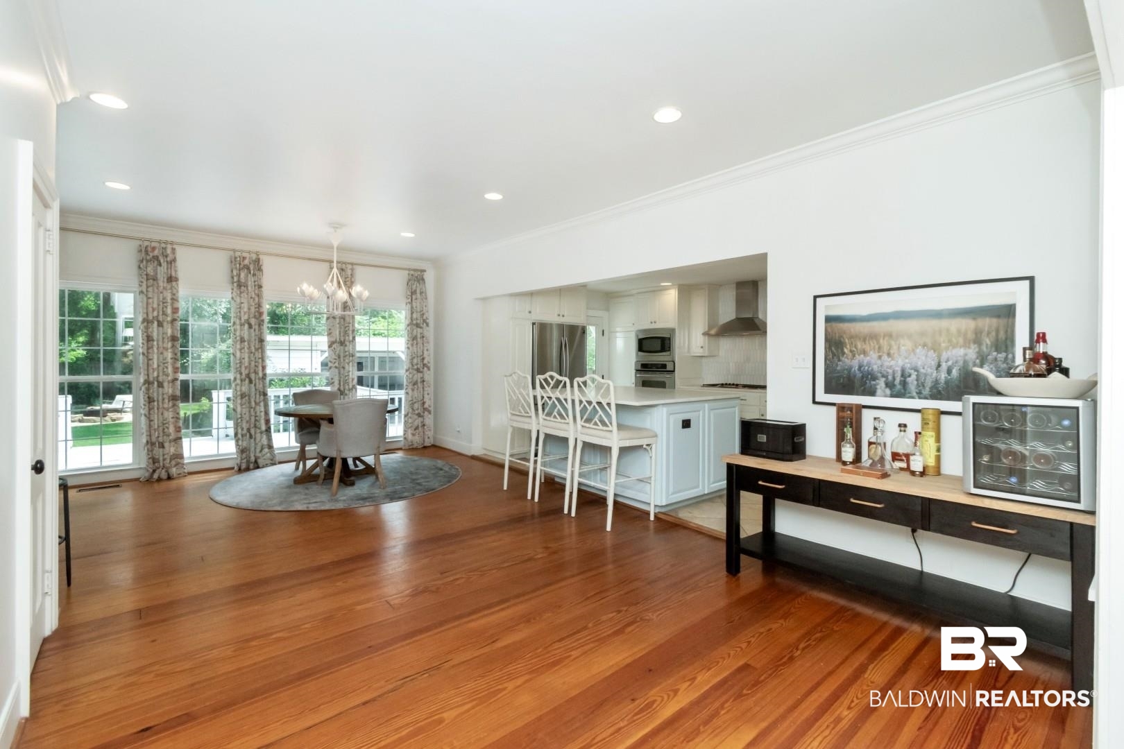 2009 Old Shell Road Mobile, AL 36607 - Photo 12 of 55