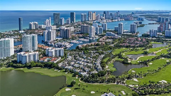 $2,750,000 | 3703 Northeast 199th Street, Aventura, FL 33180