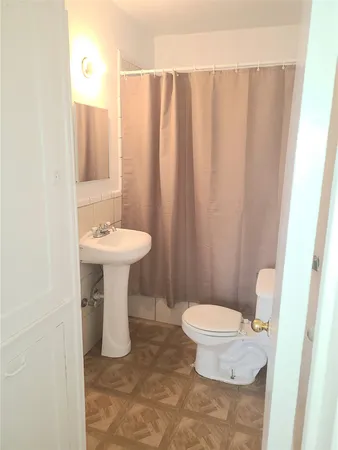 $875 | 4414 Woodside Street, Unit 8, Houston, TX 77023