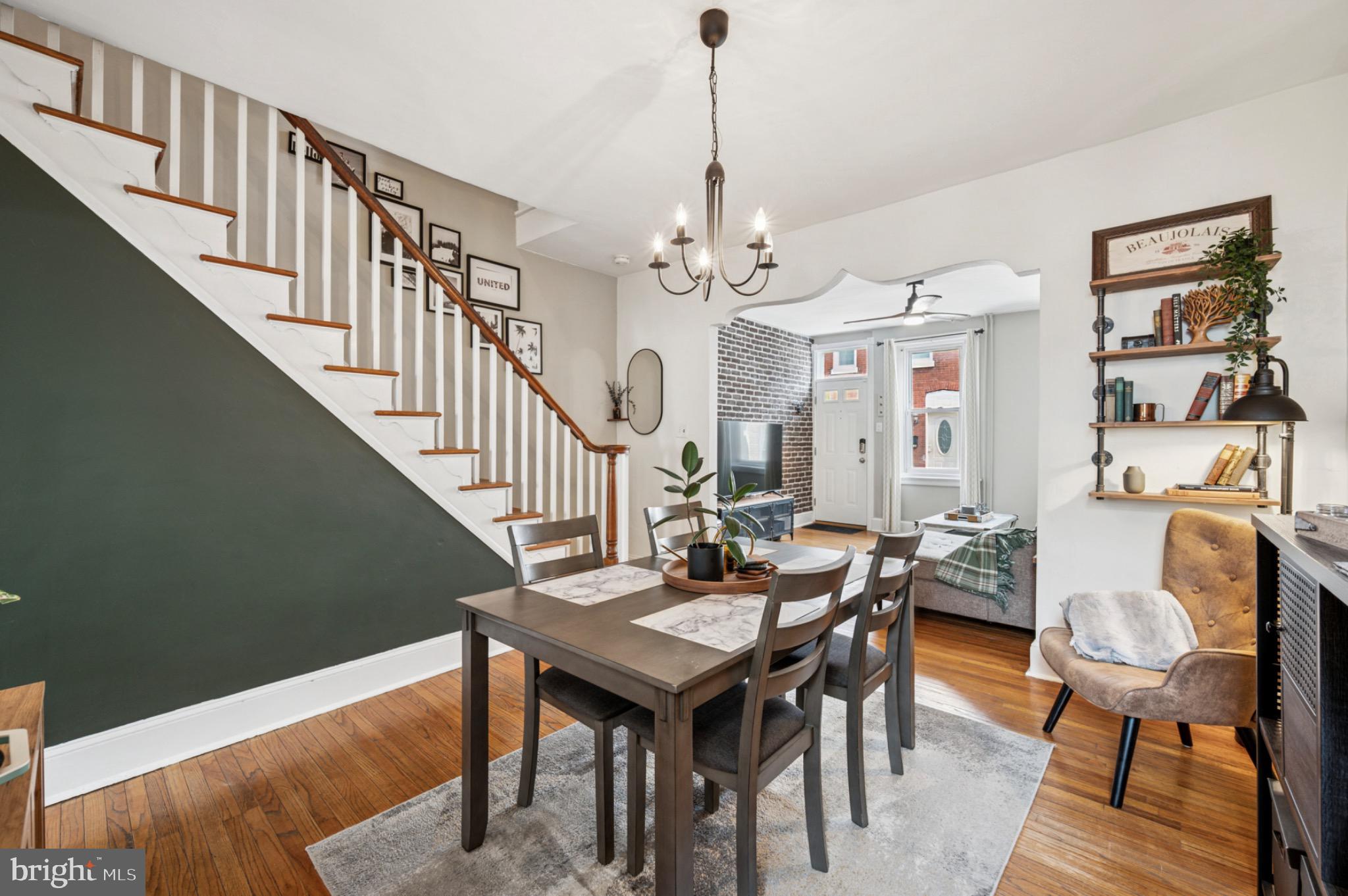 142 Davis Street Philadelphia, PA 19127 - Photo 6 of 17 a view of a livingroom and dining room