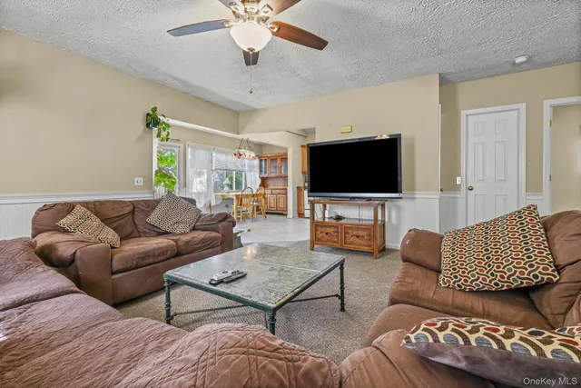 $599,000 | 870 Guy Lombardo Avenue, Freeport, NY 11520