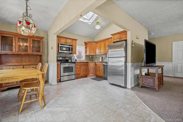 $599,000 | 870 Guy Lombardo Avenue, Freeport, NY 11520