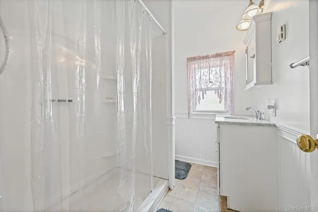 $599,000 | 870 Guy Lombardo Avenue, Freeport, NY 11520