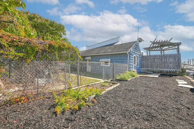 $599,000 | 870 Guy Lombardo Avenue, Freeport, NY 11520