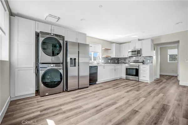 $3,400 | 1648 1/2 255th Street West, Harbor City, CA 90710