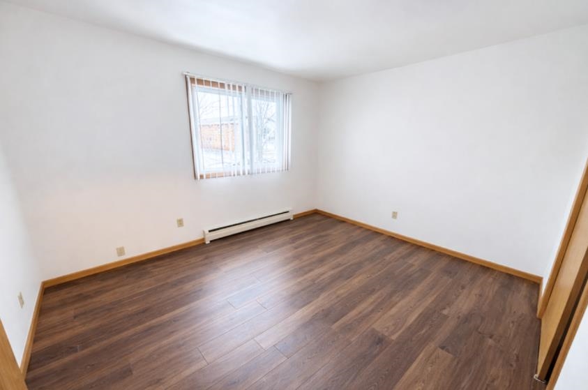 1706 Onsgard Road Madison, WI 53704 - Photo 9 of 11
