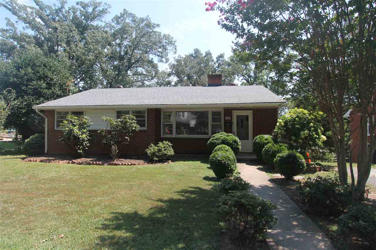 1406 Forest Ridge Road Charlottesville, VA 22903 - Photo 2 of 21 Gallery Image 2