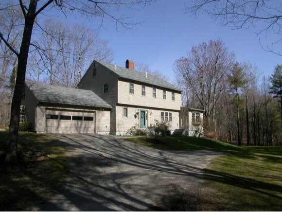 139 Durham Point Road Durham, NH 03824 - Photo 1 of 1