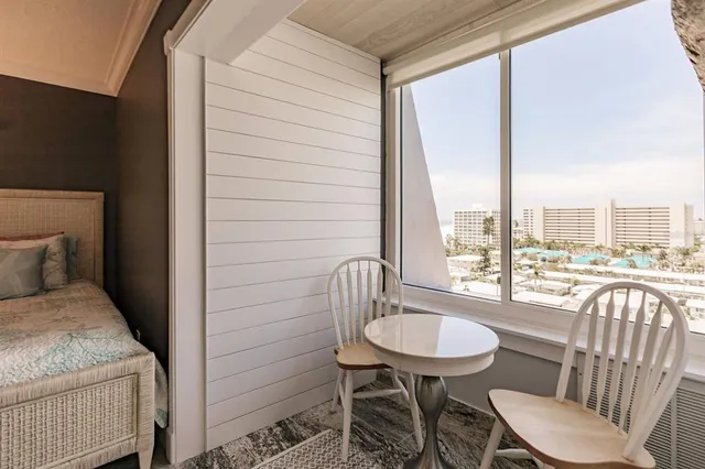 $11,100 | 1055 West Peppertree Drive, Unit 805AA, Sarasota, FL 34242