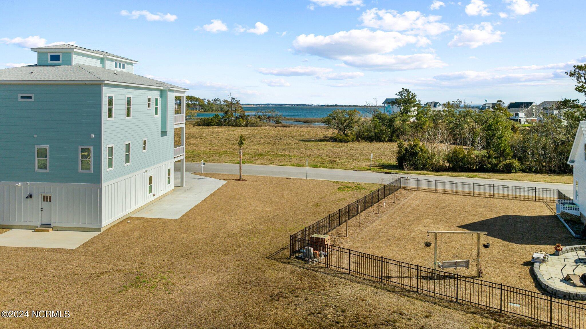 1302 Fathom Way Morehead City, NC 28557 - Photo 11 of 23 This will be your build up view!