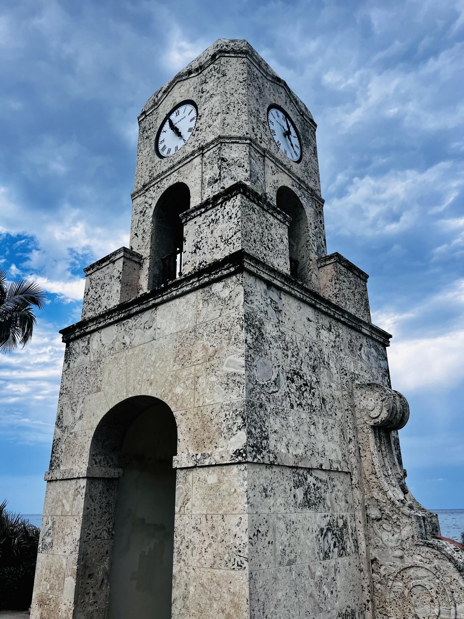 224 Conniston Road, Unit 3 West Palm Beach, FL 33405 - Photo 12 of 12 a close view of a fireplace in the room