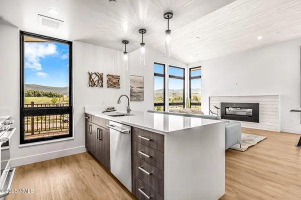 $779,000 | 91 Mount Hope Circle, Unit D304, Eagle, CO 81631