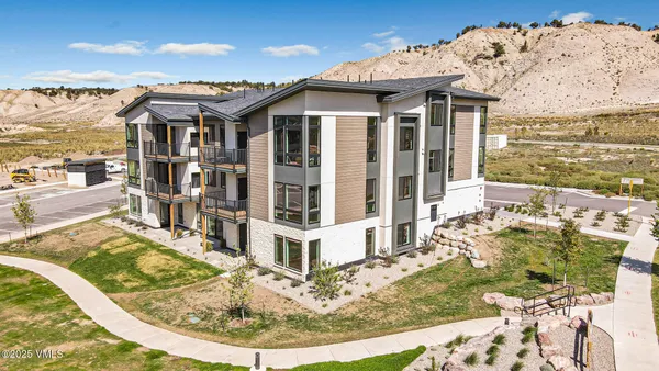 $779,000 | 91 Mount Hope Circle, Unit D304, Eagle, CO 81631