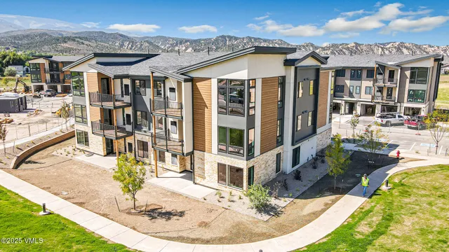 $779,000 | 91 Mount Hope Circle, Unit D304, Eagle, CO 81631