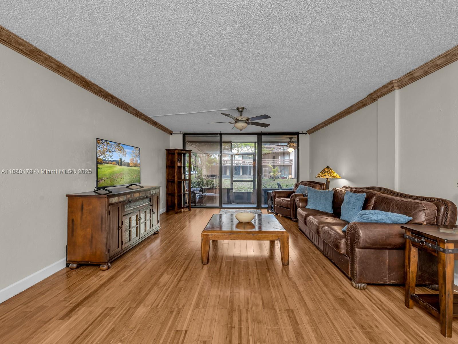 140 Southwest 96th Terrace, Unit 101 Plantation, FL 33324 - Photo 5 of 23