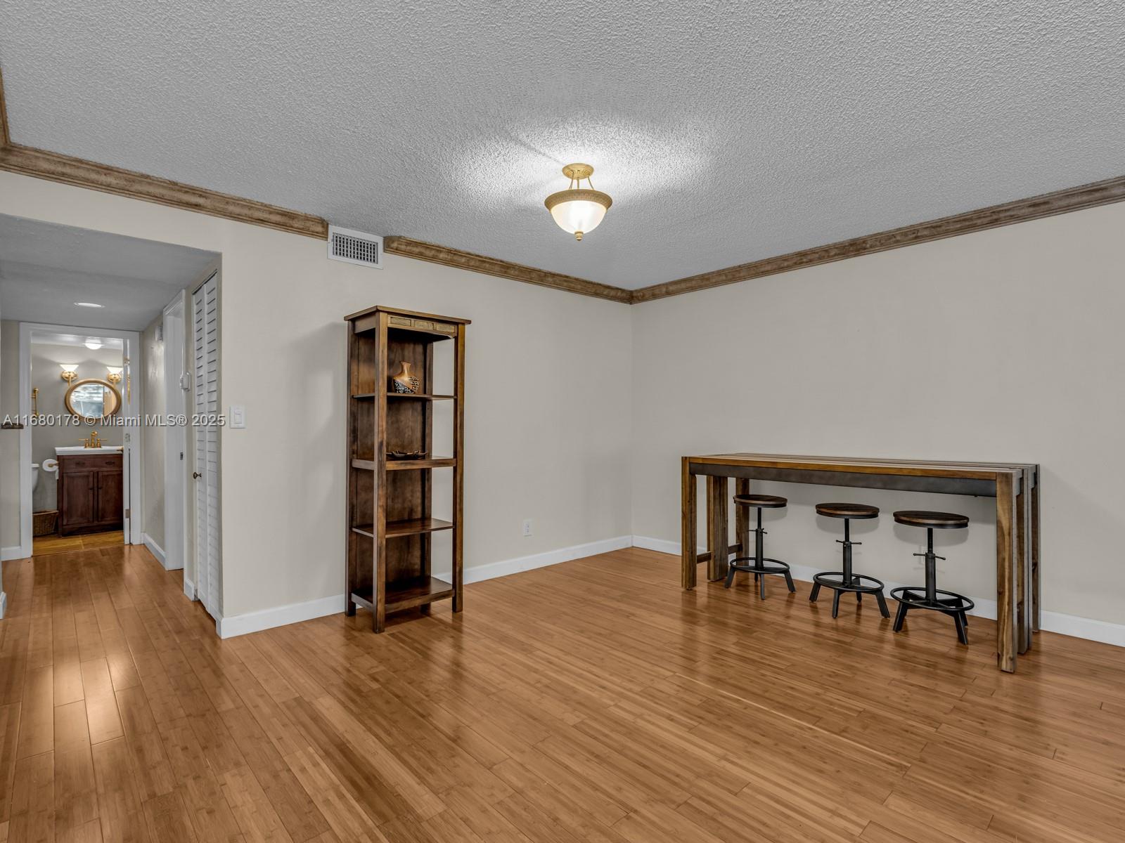 140 Southwest 96th Terrace, Unit 101 Plantation, FL 33324 - Photo 7 of 23