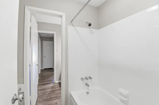 $1,700 | 6519 Bridgegate Drive, Spring, TX 77373