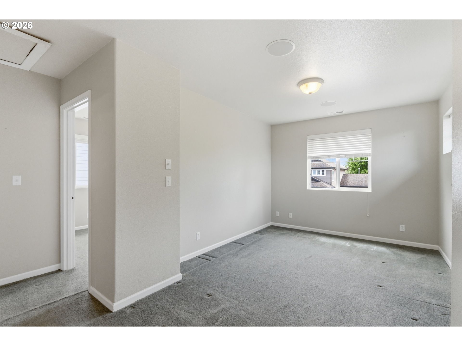 5475 Charles Way Eugene, OR 97402 - Photo 32 of 48