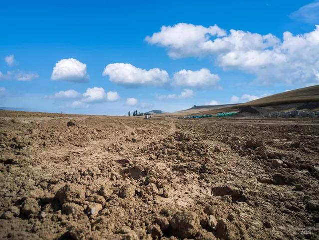 $398,907 | 1 Tbd Block Drive, Moscow, ID 83843