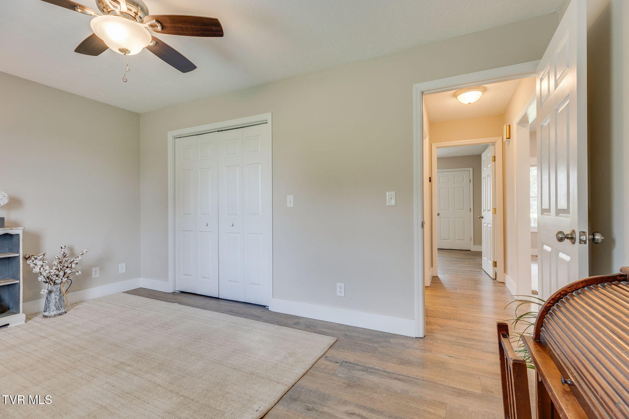 282 Warren Road Piney Flats, TN 37686 - Photo 17 of 34 017