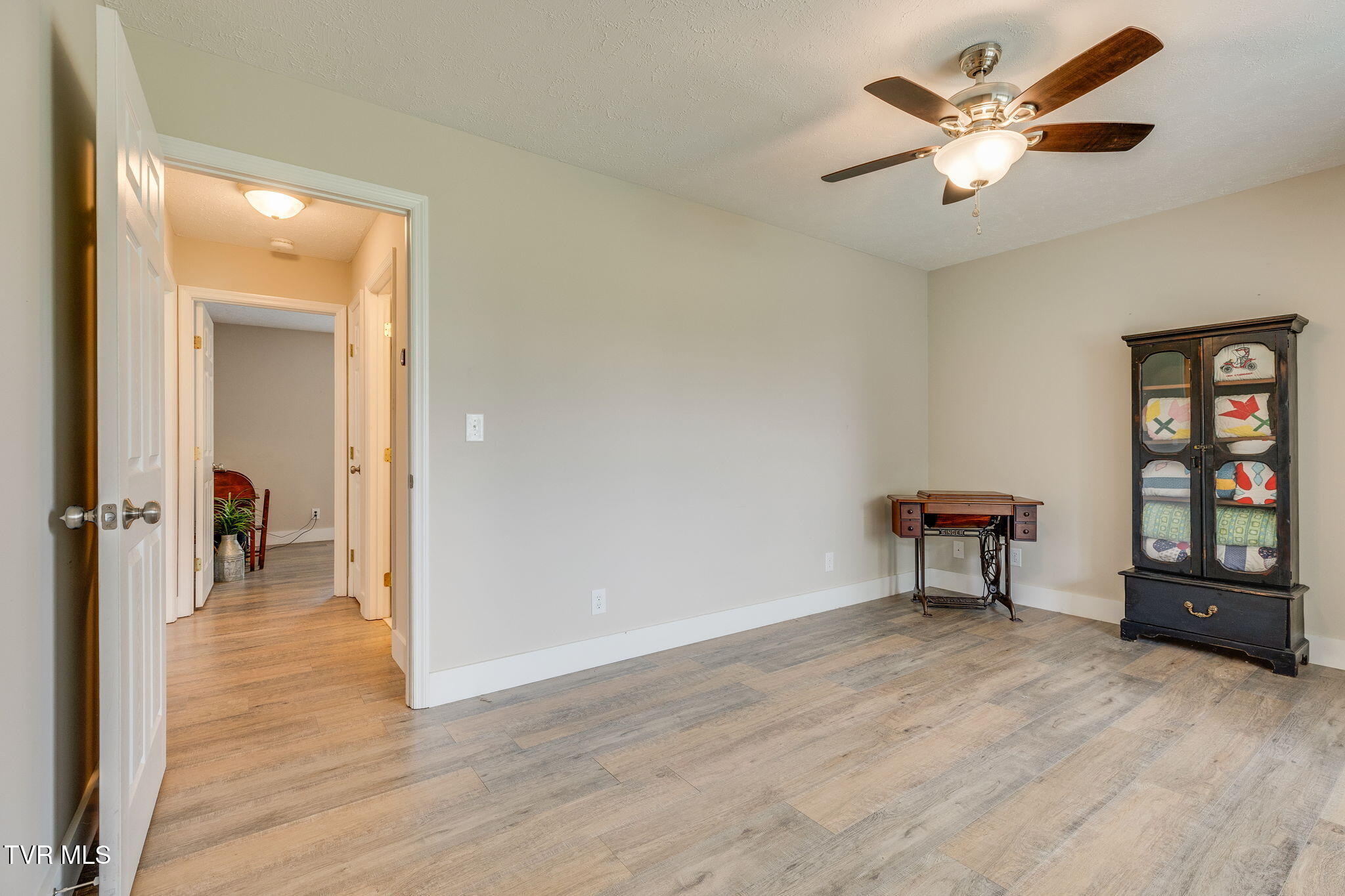 282 Warren Road Piney Flats, TN 37686 - Photo 21 of 34 021