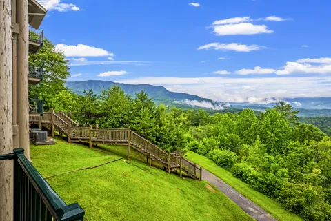 3710 Weber Road, Unit E106, Gatlinburg, TN 37738