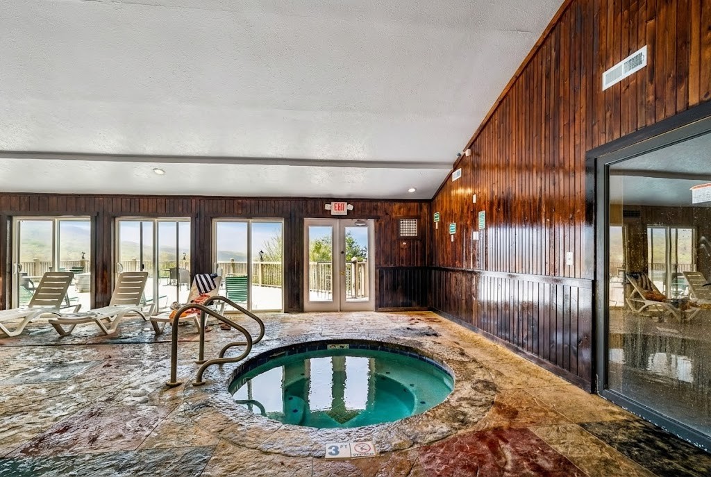 3710 Weber Road, Unit E106 Gatlinburg, TN 37738 - Photo 19 of 26