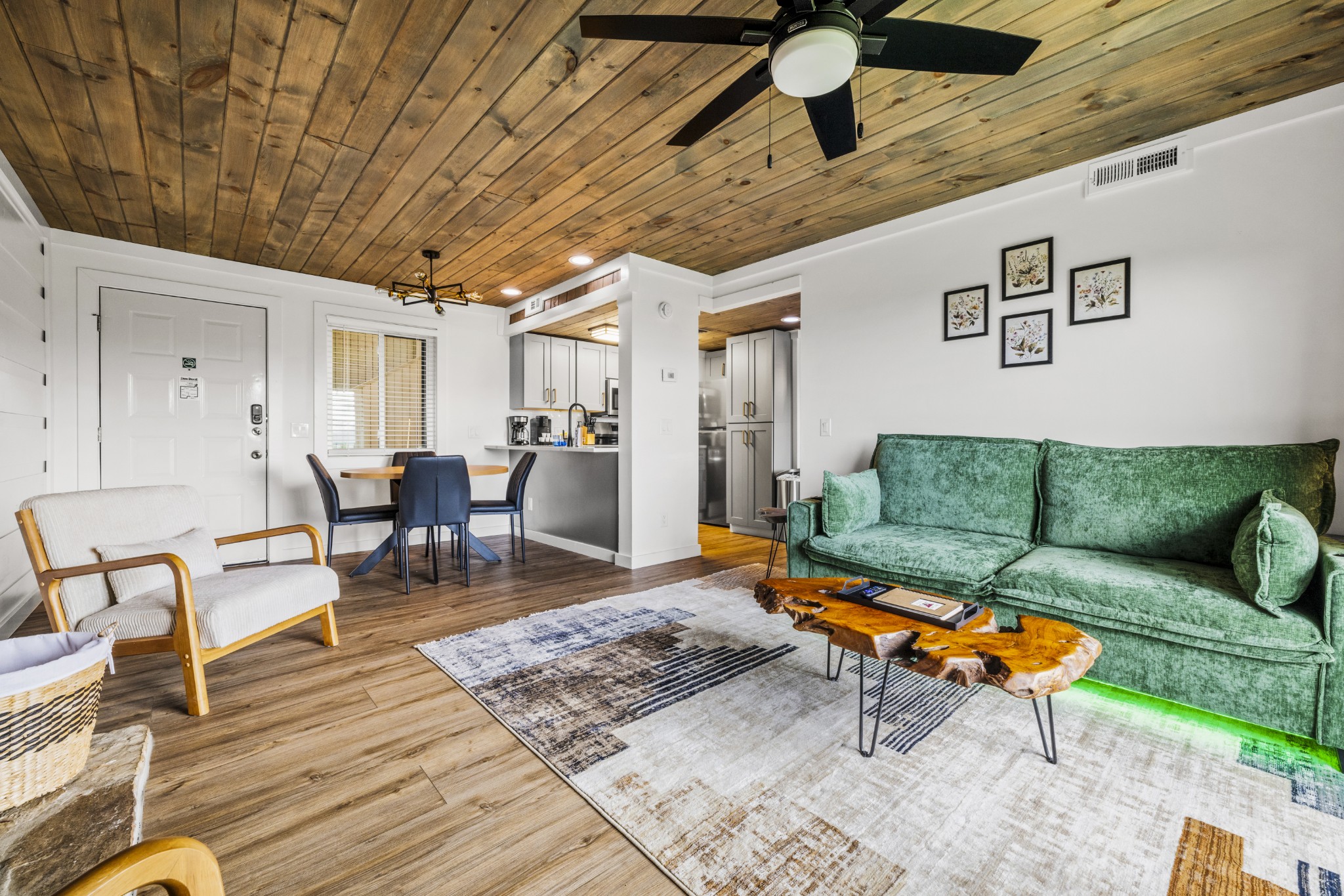 3710 Weber Road, Unit E106 Gatlinburg, TN 37738 - Photo 3 of 26