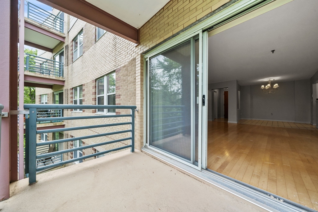 269 Cambridge Road, Unit 506 Woburn, MA 01801 - Photo 5 of 40