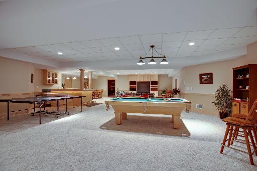 804 Cleveland Road Hinsdale, IL 60521 - Photo 13 of 16 a view of a dining room with furniture