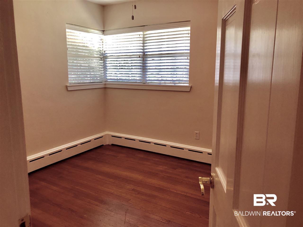 365 Gaines Avenue Mobile, AL 36609 - Photo 17 of 29