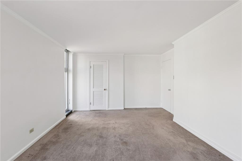 552 North Neville Street, Unit 21 Pittsburgh, PA 15213 - Photo 34 of 35 a view of an empty room