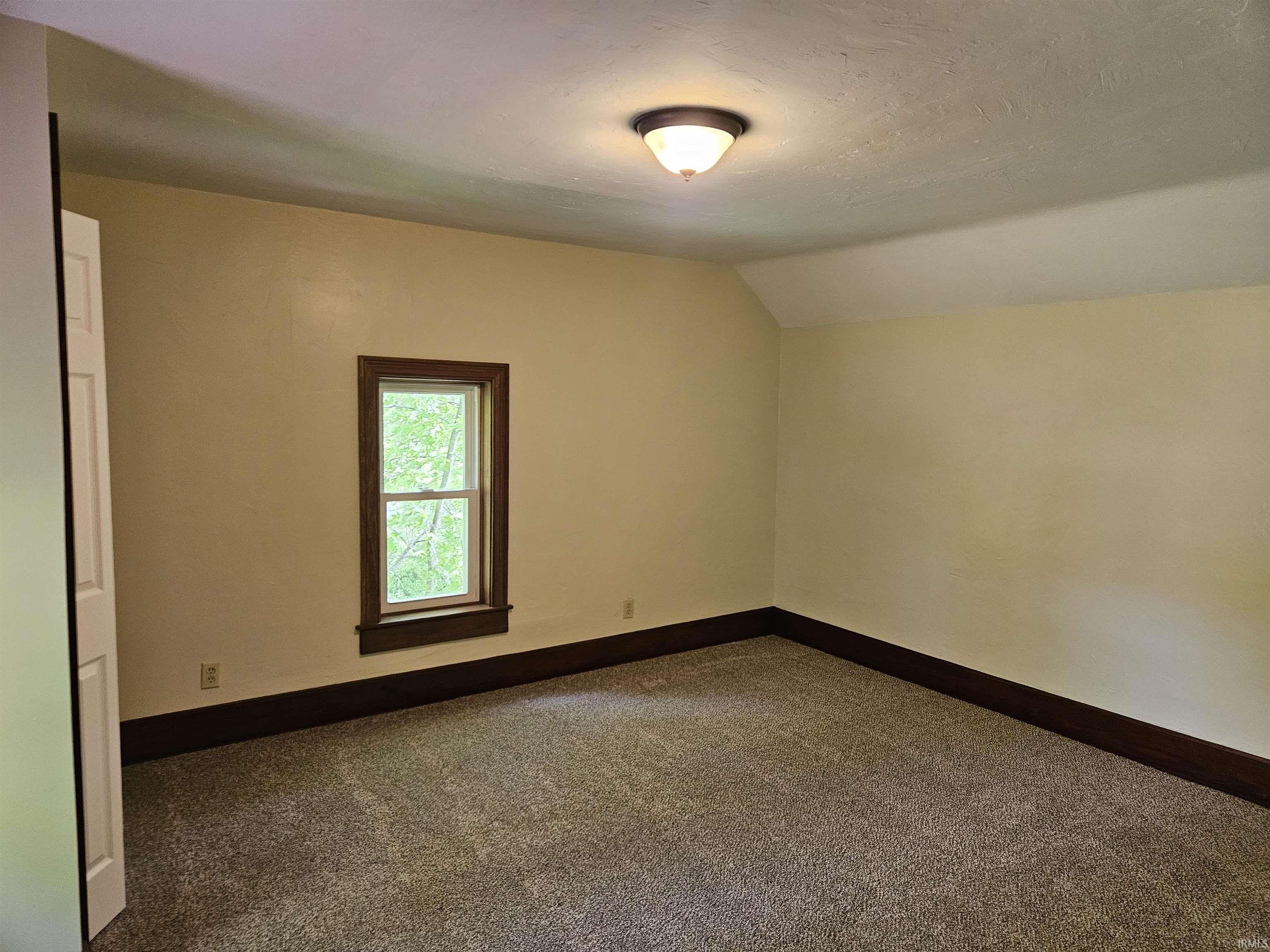 7177 West 100 North Rochester, IN 46975 - Photo 13 of 26 Gallery Image 13