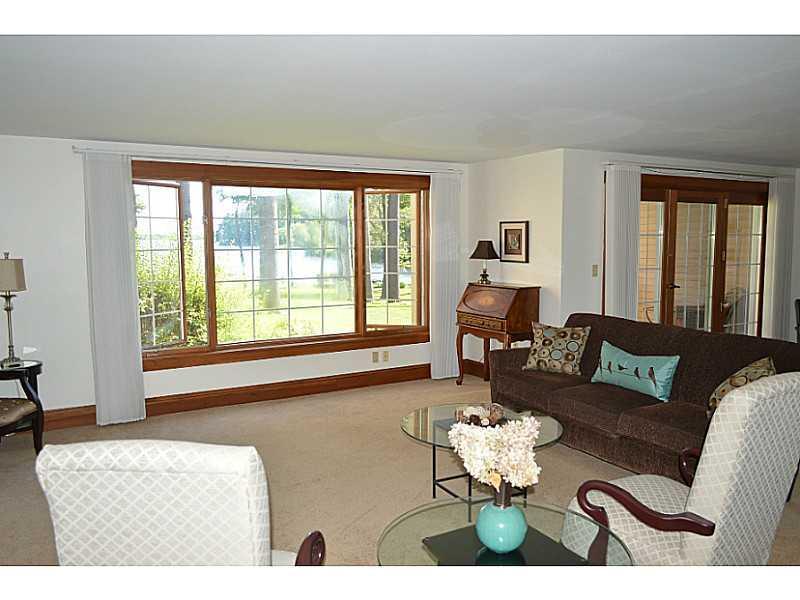 39 Turtle Run Road, Unit 4 Winthrop, ME 04364 - Photo 6 of 31 Living Room.