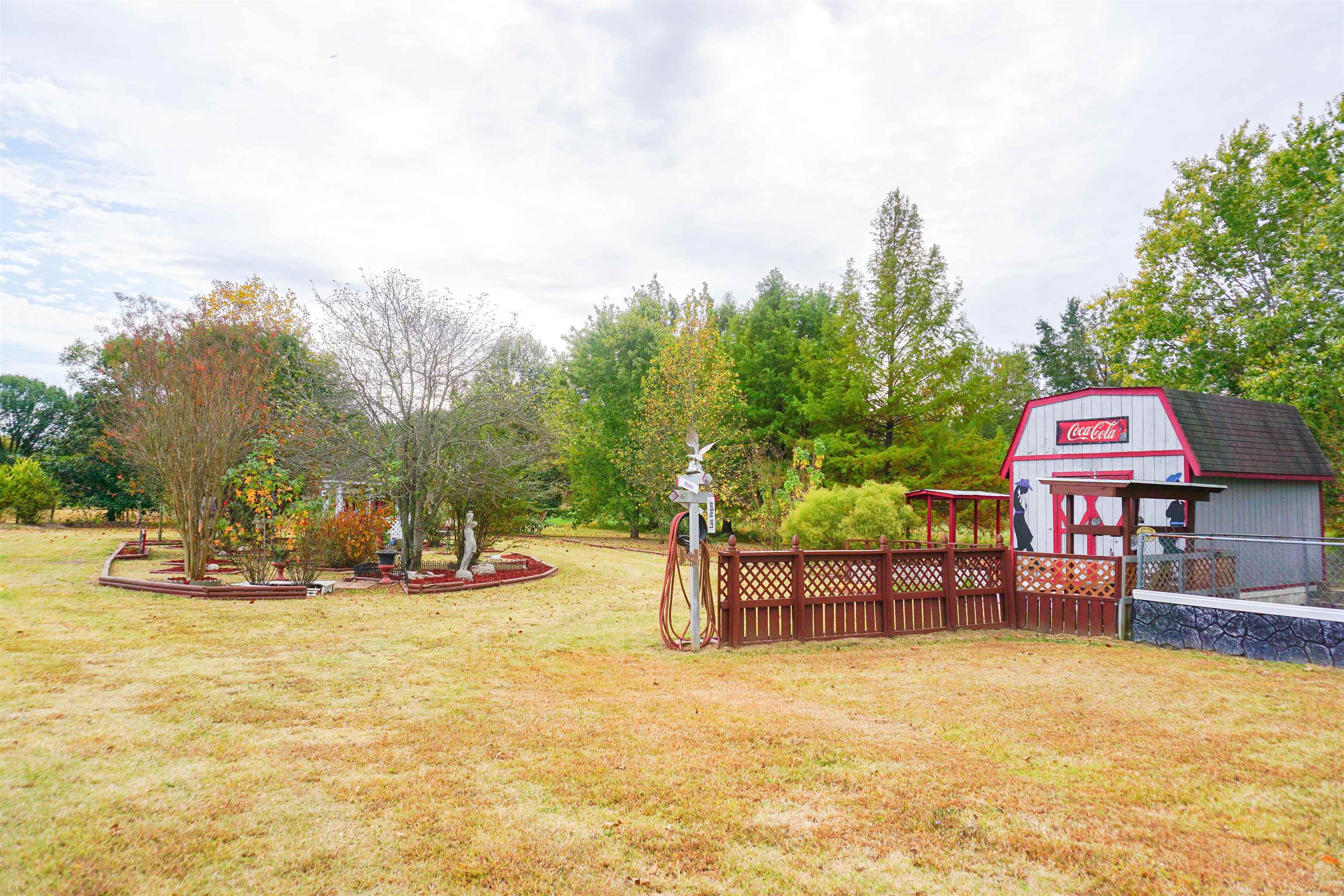 939 Simmons Road Drummonds, TN 38023 - Photo 4 of 21 Gallery Image 4