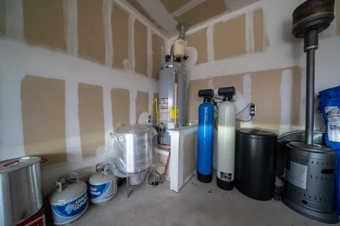 a view of a storage & utility room