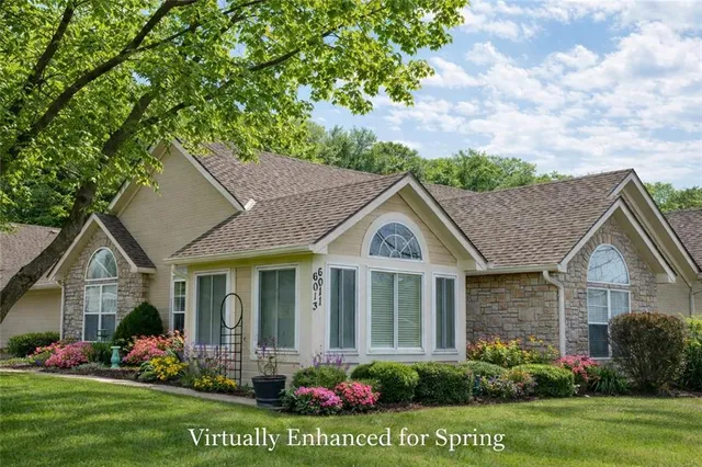 $310,000 | 6011 Northeast Kensington Drive, Lee's Summit, MO 64064