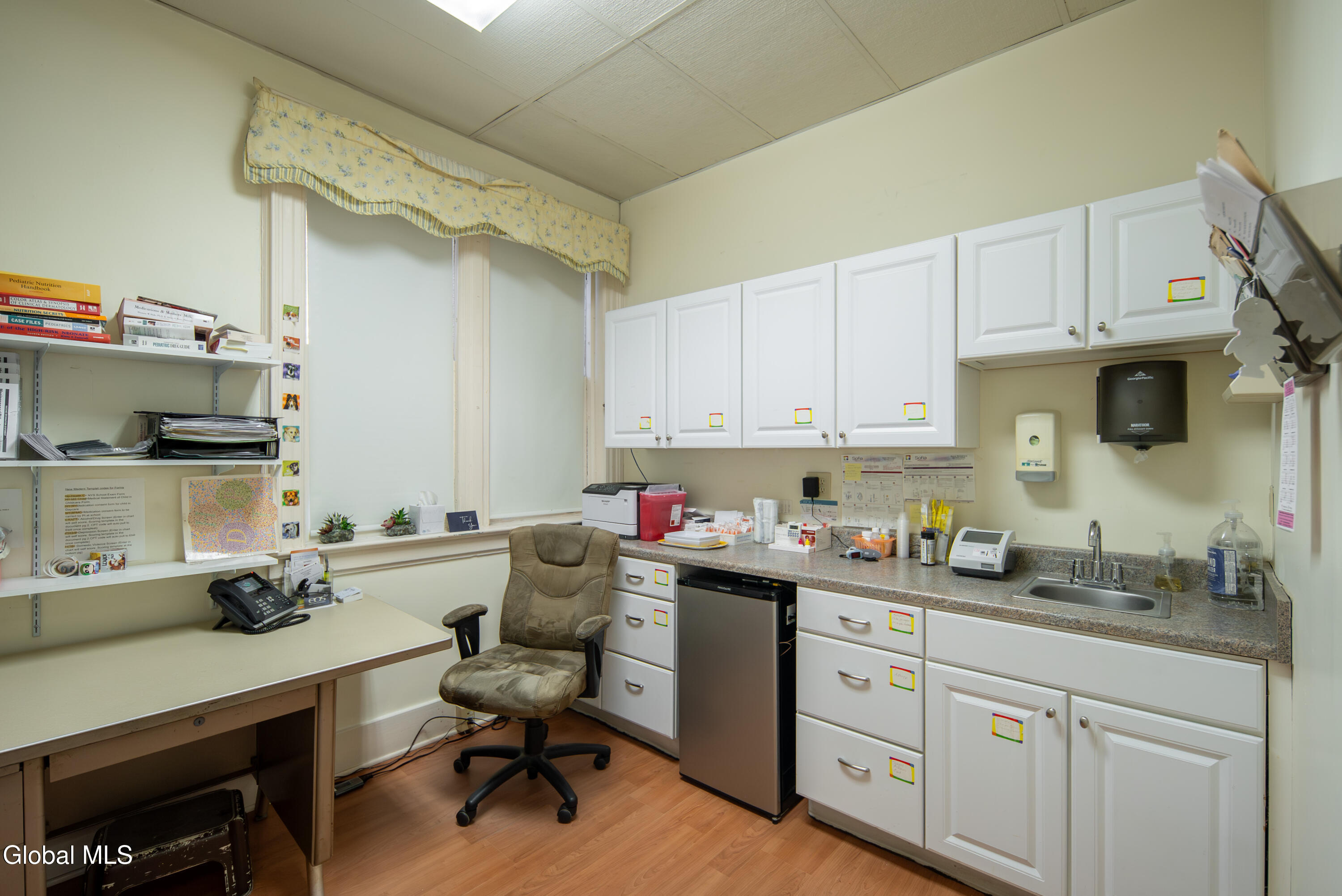 701 Union Street Schenectady, NY 12305 - Photo 20 of 95 020