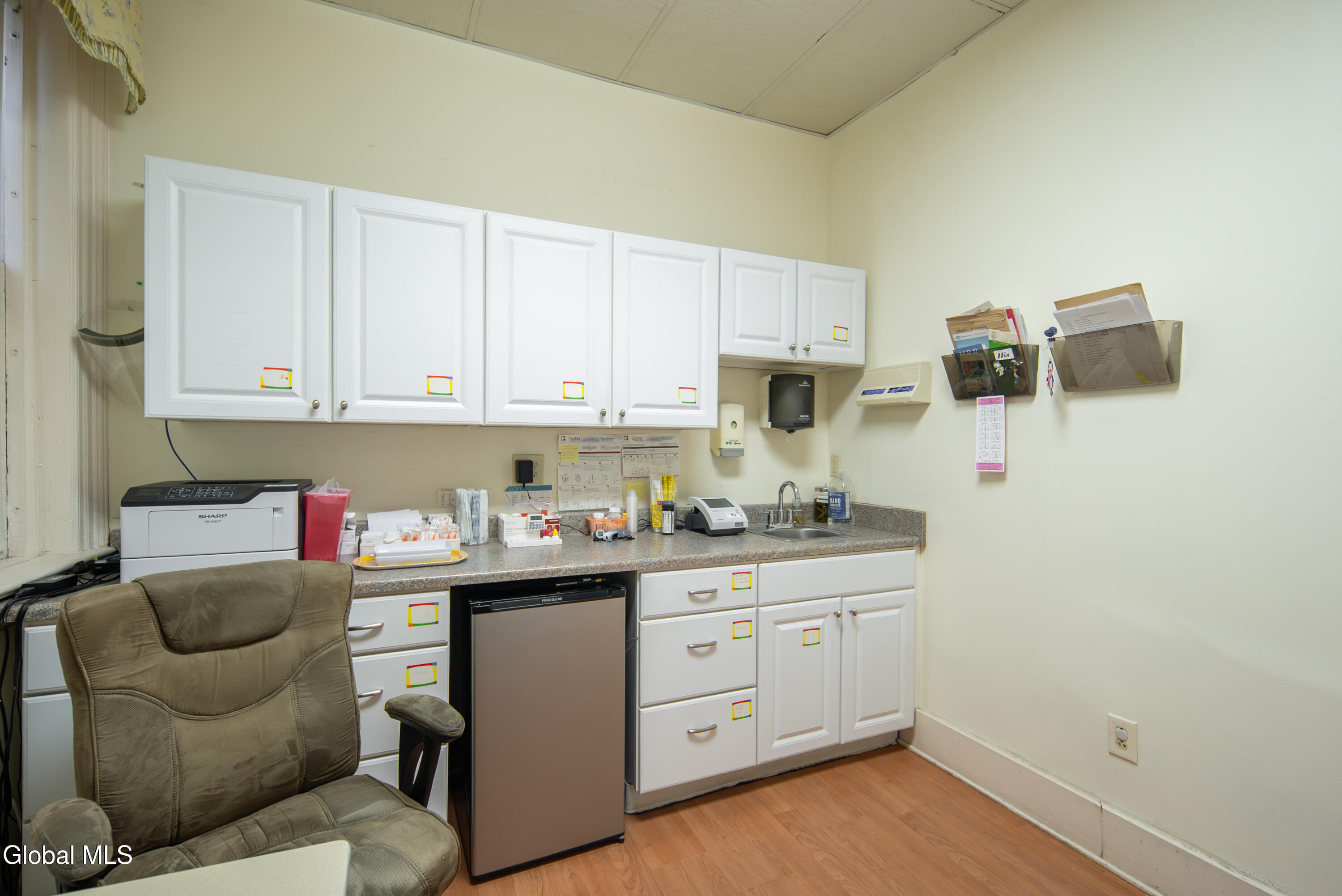 701 Union Street Schenectady, NY 12305 - Photo 22 of 95 022