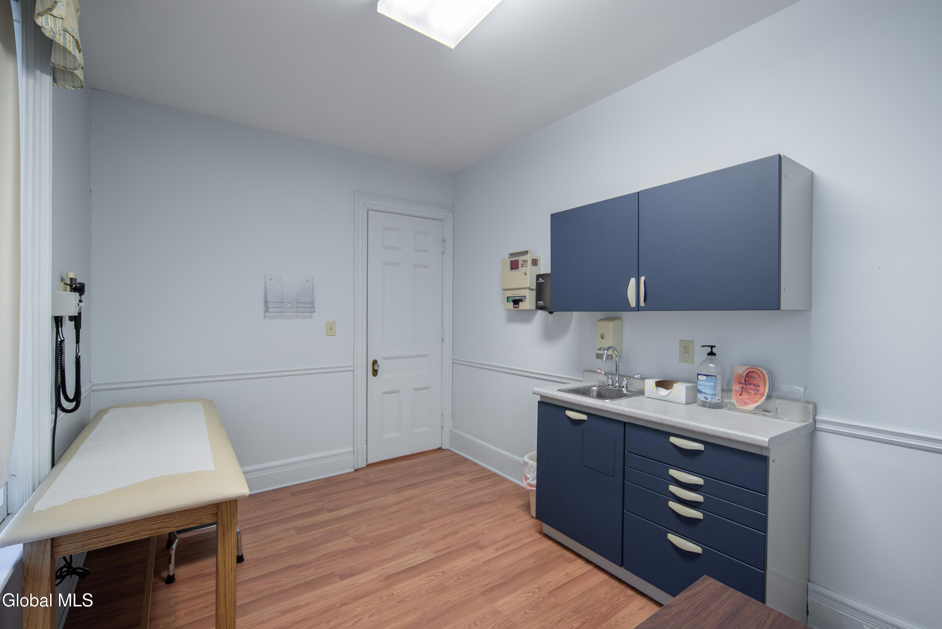 701 Union Street Schenectady, NY 12305 - Photo 34 of 95 034