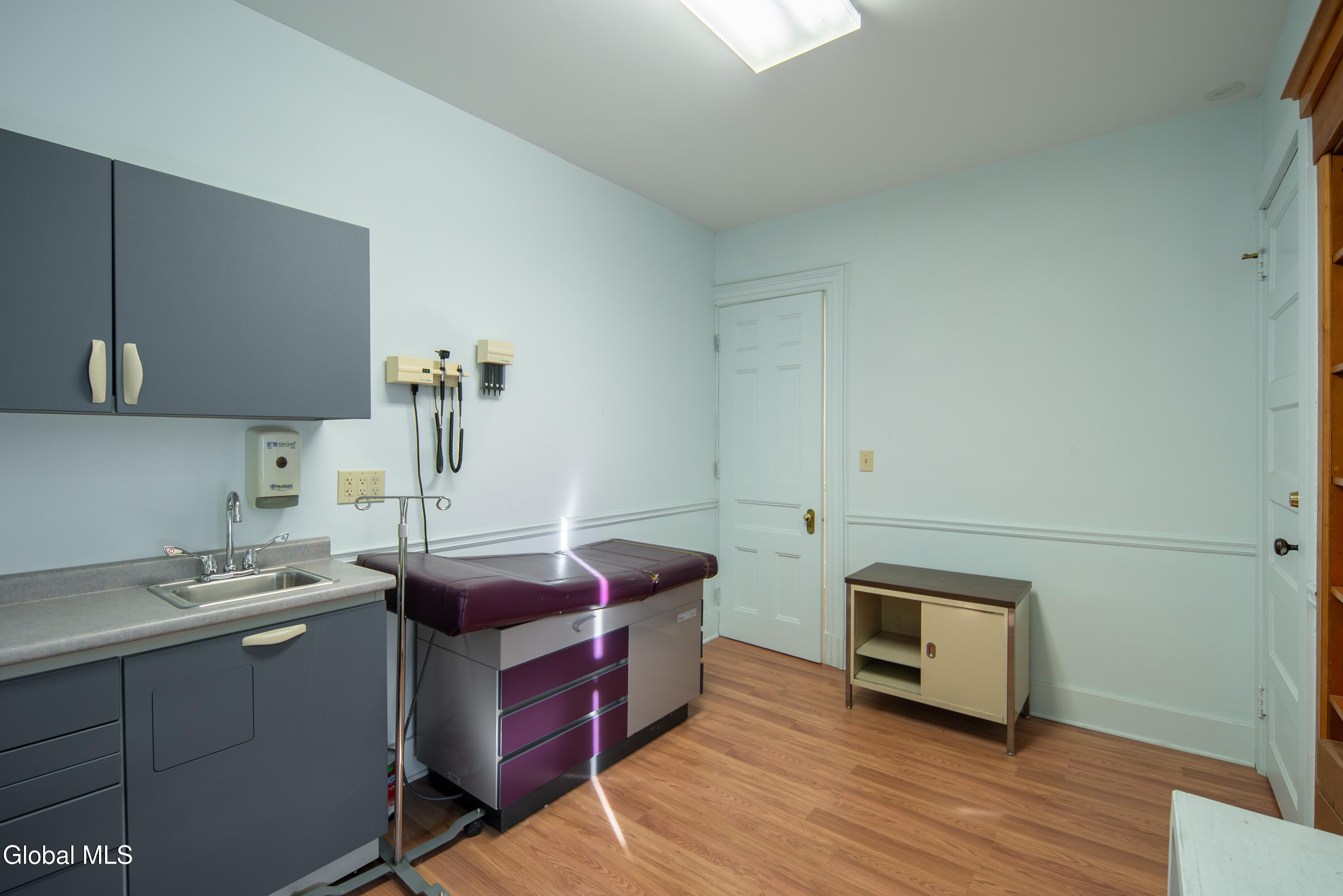 701 Union Street Schenectady, NY 12305 - Photo 40 of 95 040