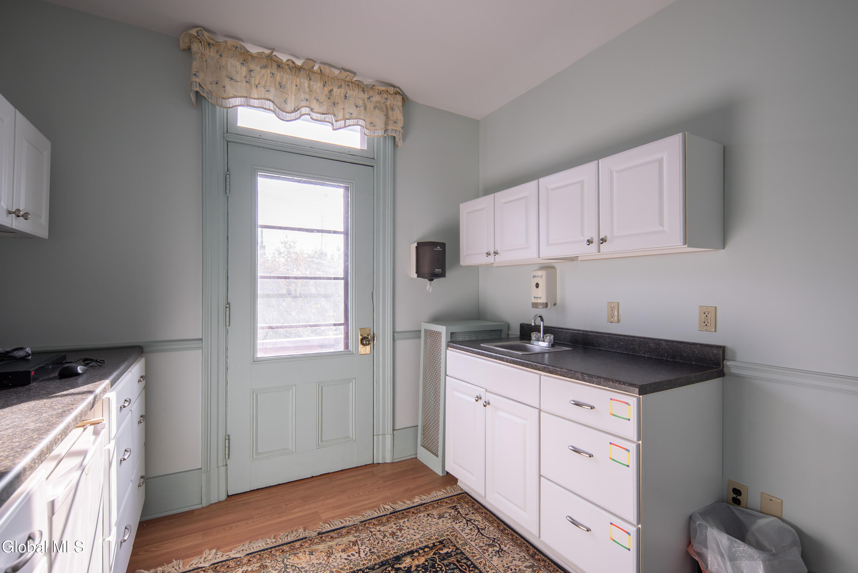 701 Union Street Schenectady, NY 12305 - Photo 42 of 95 042