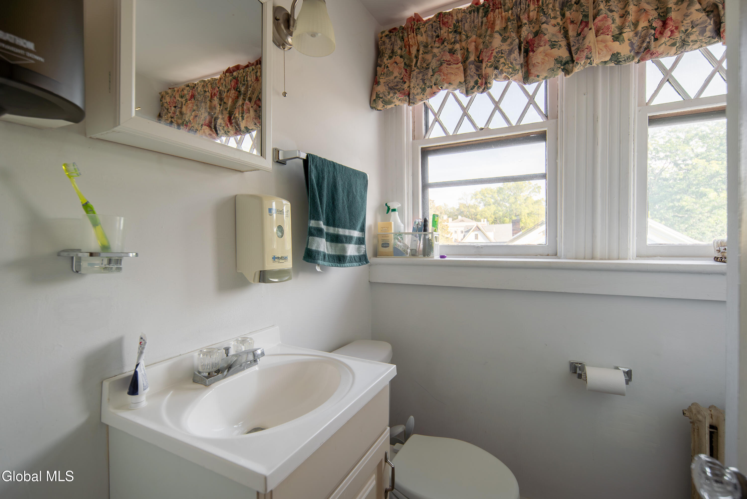 701 Union Street Schenectady, NY 12305 - Photo 57 of 95 057