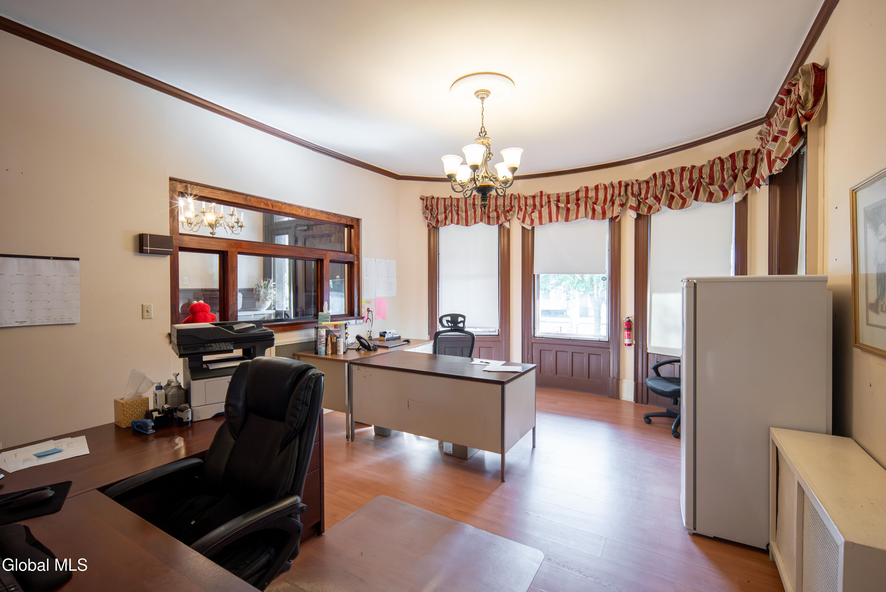 701 Union Street Schenectady, NY 12305 - Photo 9 of 95 009