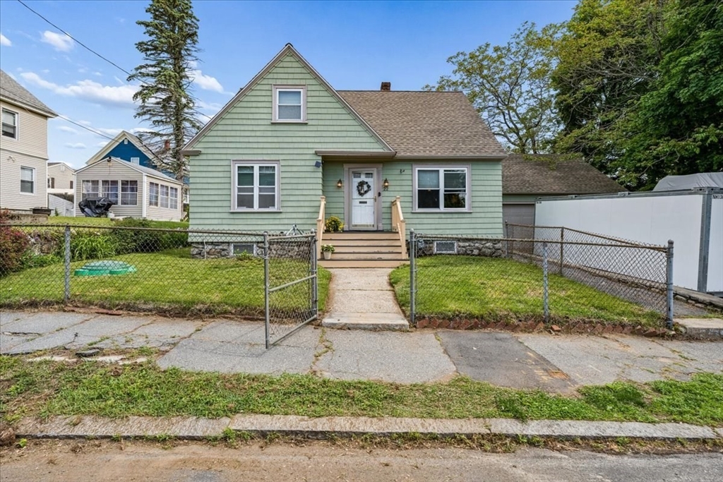 22 Lippold Street Methuen, MA 01844 - Photo 2 of 42