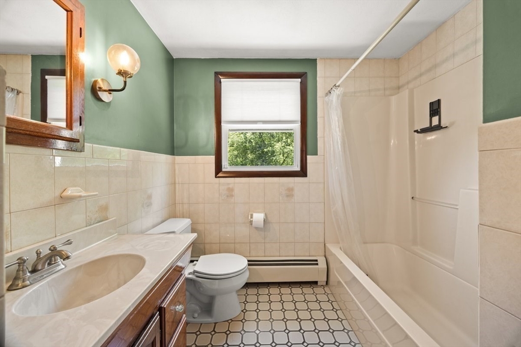 110 Bushee Road Swansea, MA 02777 - Photo 13 of 28