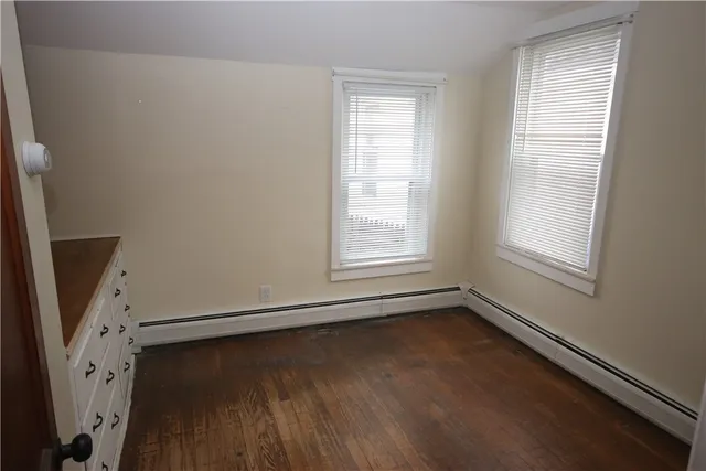 $1,950 | 43 Congregational Street, Unit 1, Bristol, RI 02809